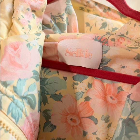 Selkie Pastel Floral Jacket - Picture 2 of 5